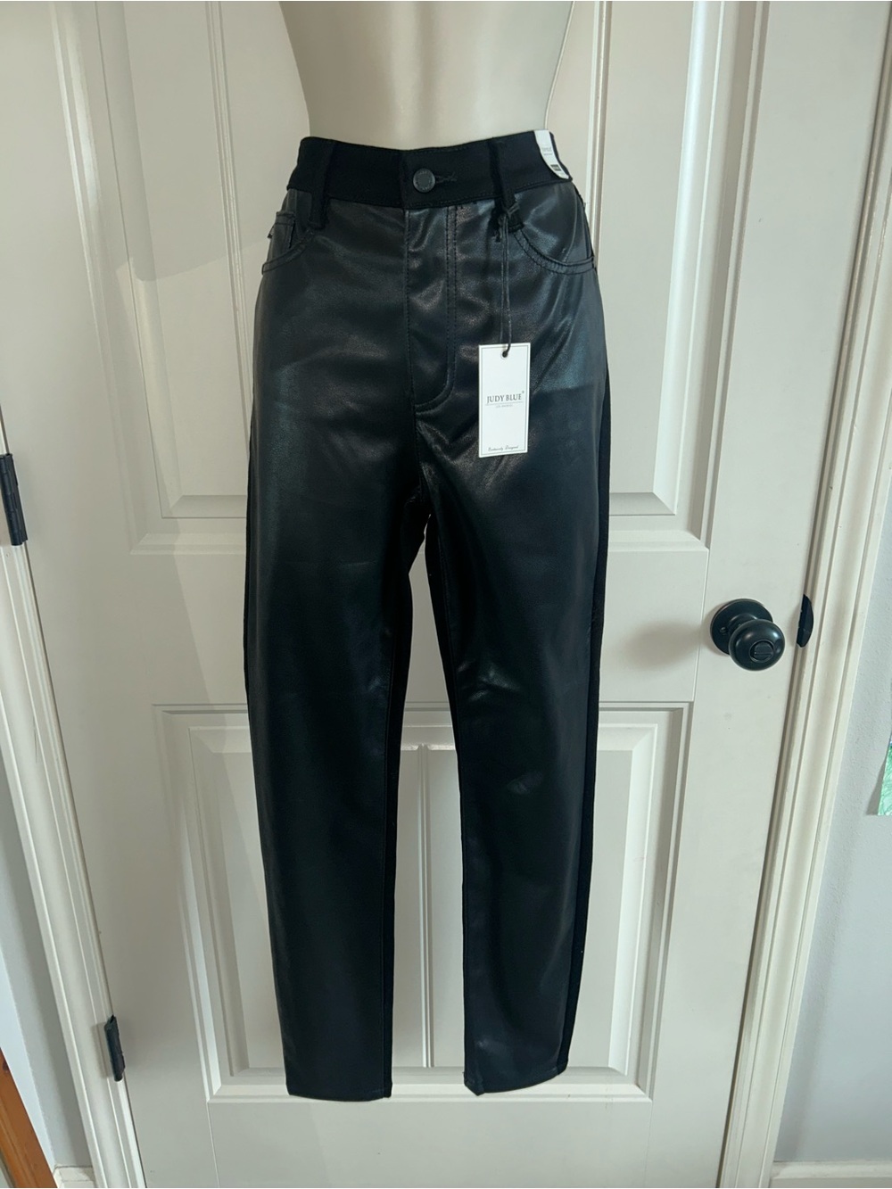 NWT Judy Blue High Rise Black Faux Leather Leggings Pants Sz 7/28